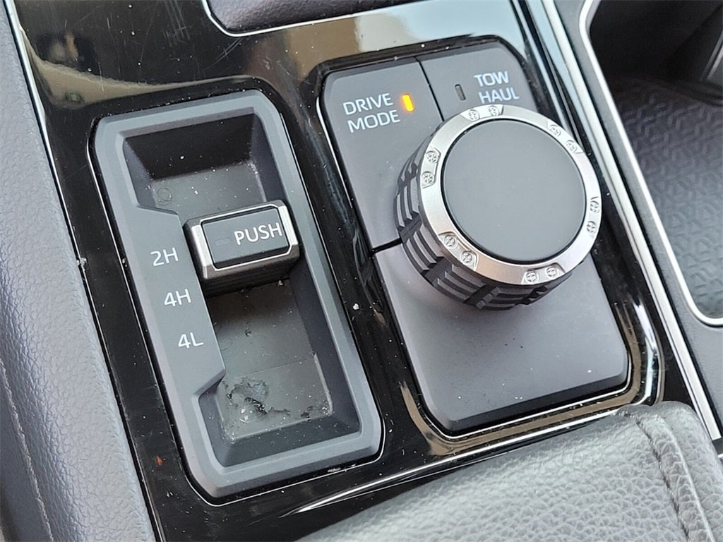 2025 Toyota TUNDRA 4X4 Limited