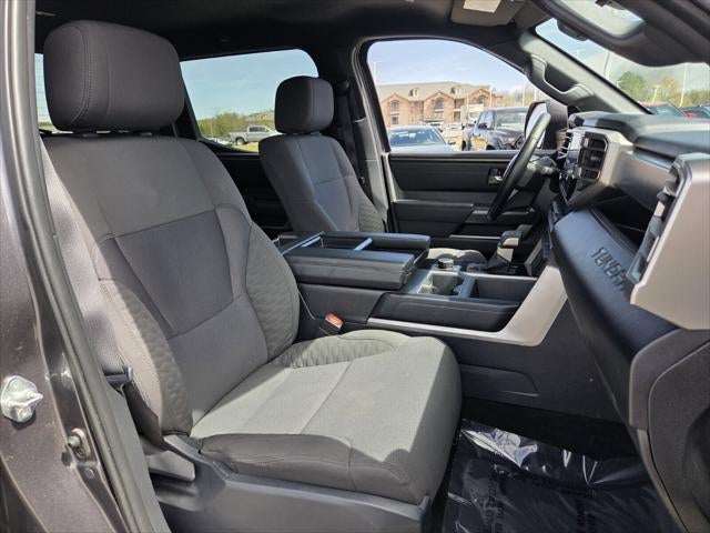 2025 Toyota TUNDRA 4X2 SR5