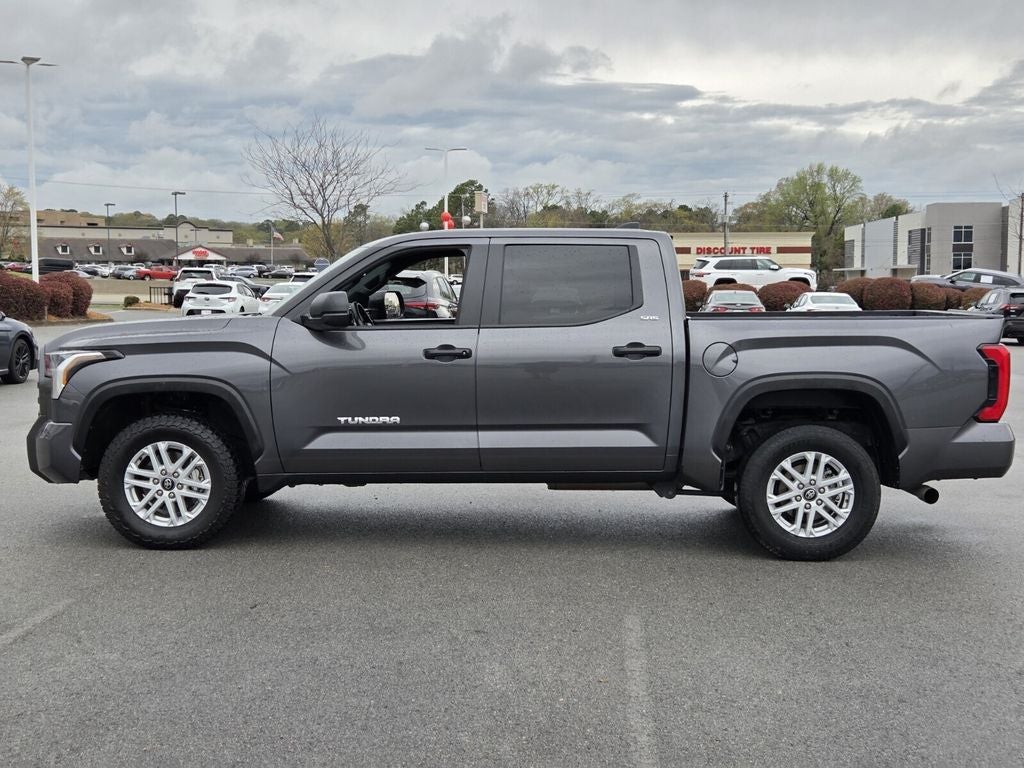 2025 Toyota TUNDRA 4X4 SR5