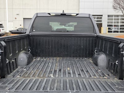 2025 Toyota TUNDRA 4X4 SR5