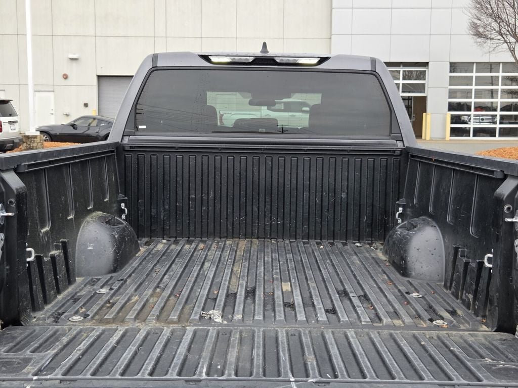 2025 Toyota TUNDRA 4X4 SR5