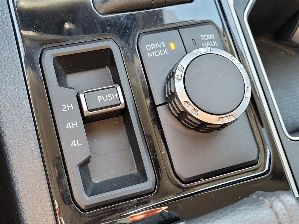 2023 Toyota TUNDRA 4X4 SR5