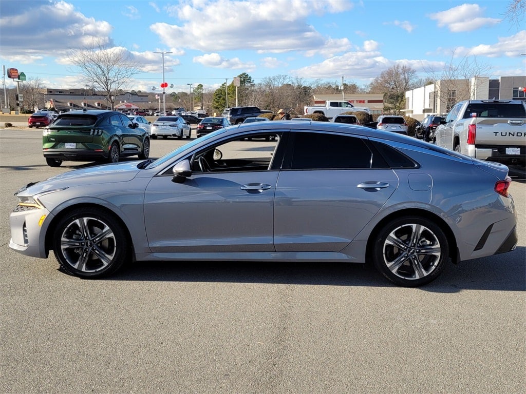 2022 Kia K5 EX