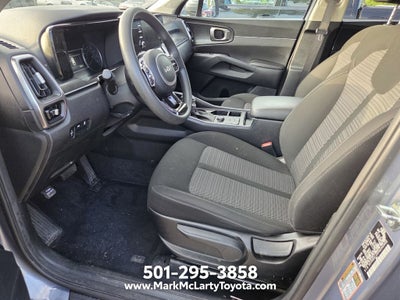 2023 Kia Sorento LX