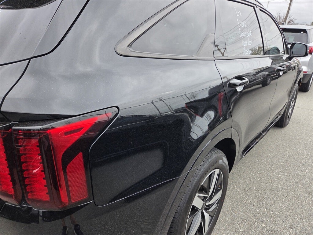 2023 Kia Sorento EX