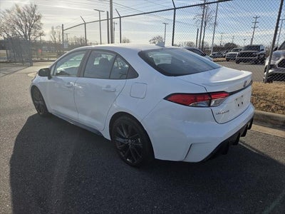 2025 Toyota COROLLA SE