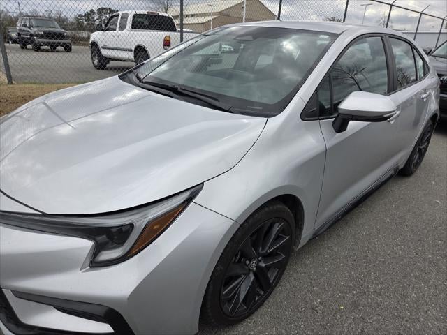 2024 Toyota COROLLA SE