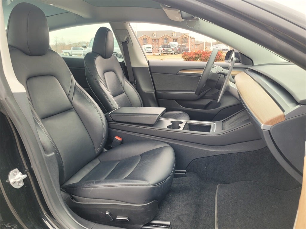 2023 Tesla Model 3 Base