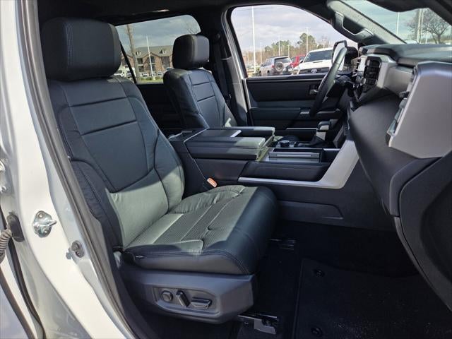 2025 Toyota SEQUOIA 4WD SR5