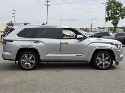 2025 Toyota SEQUOIA 4WD Capstone