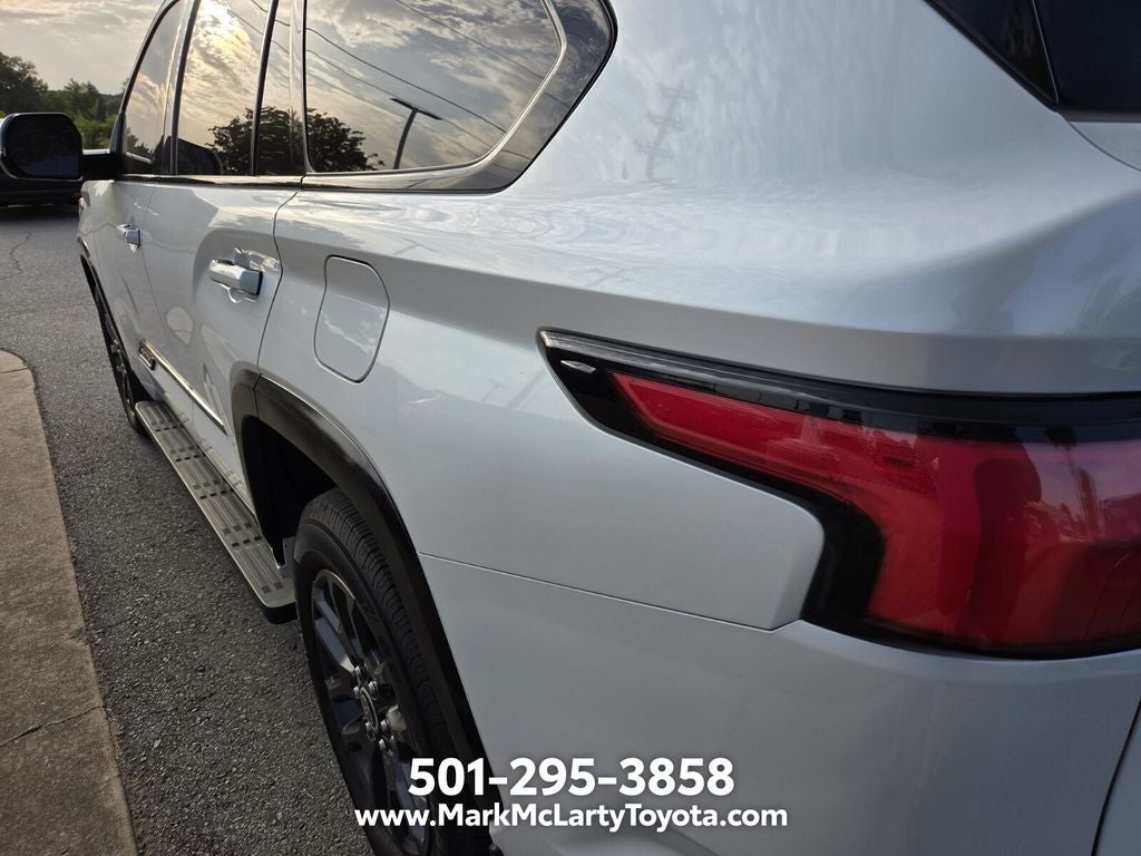 2023 Toyota Sequoia Platinum