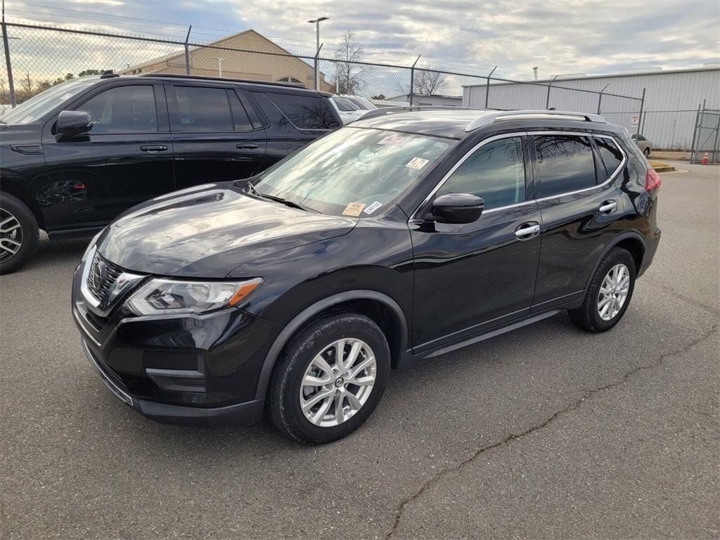 2020 Nissan Rogue SV