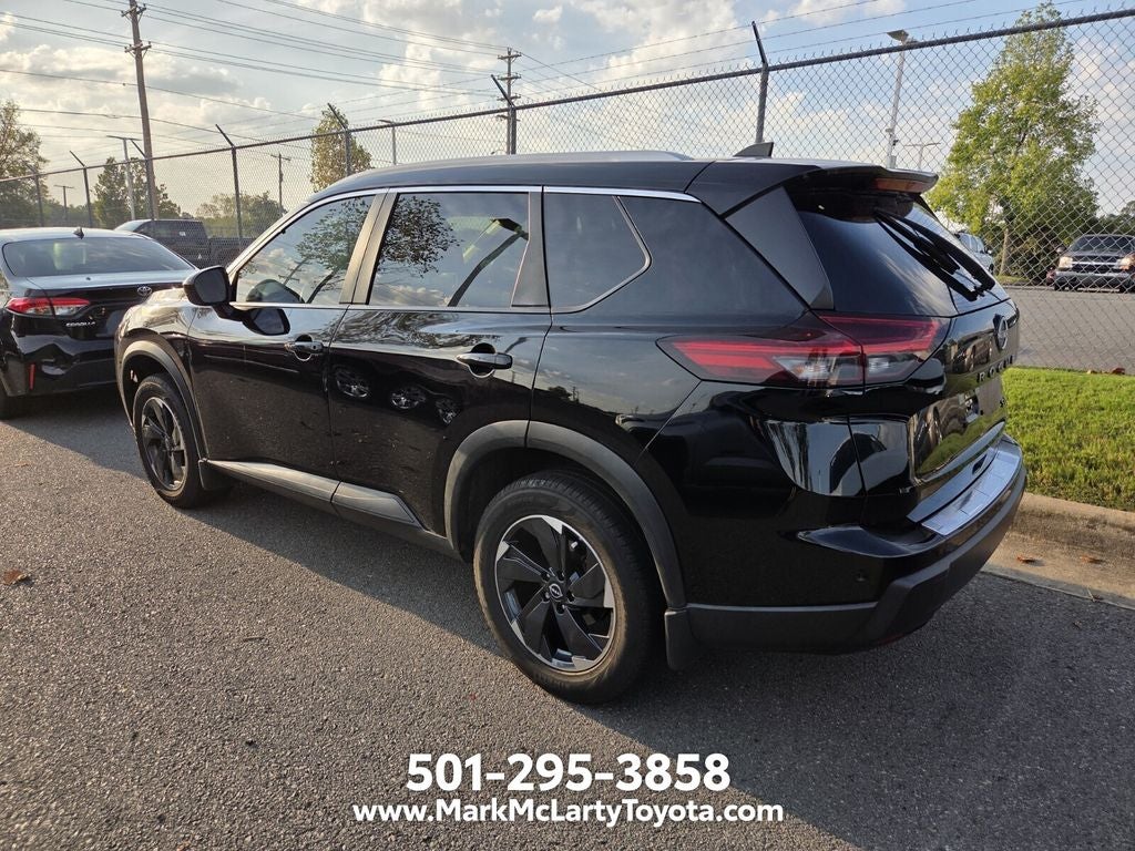 2024 Nissan Rogue SV