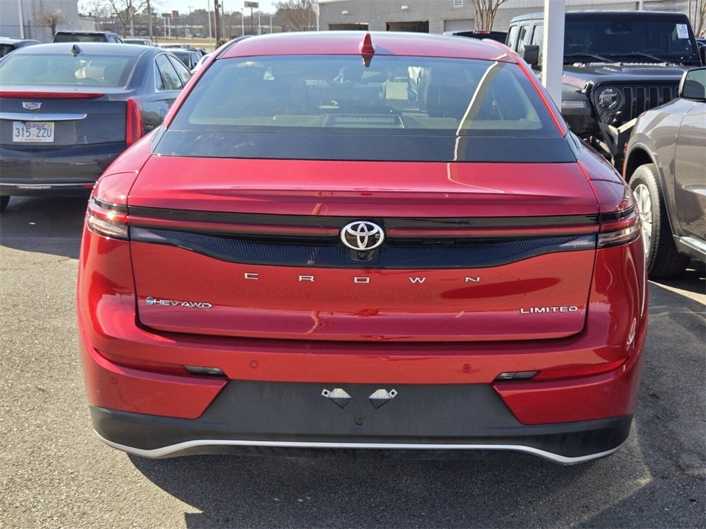 2024 Toyota CROWN Limited