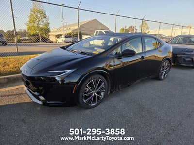 2025 Toyota Prius XLE