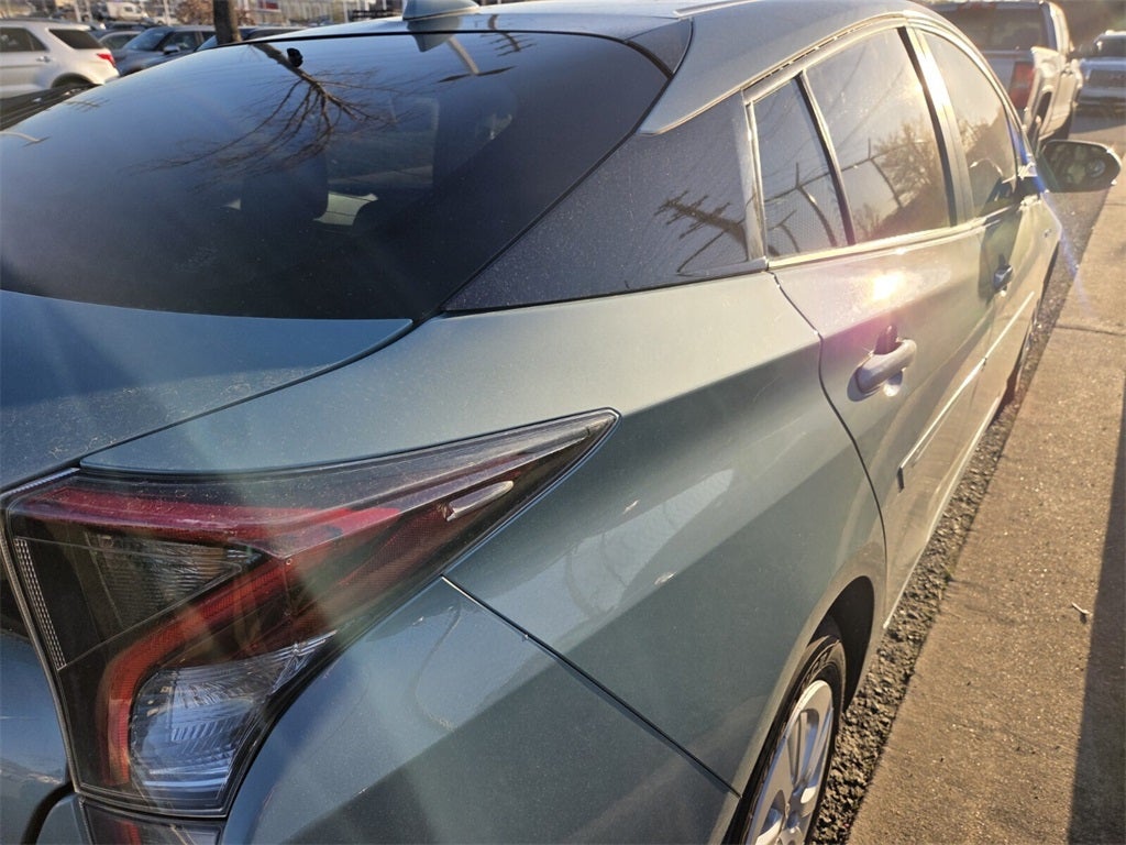 2016 Toyota Prius Two