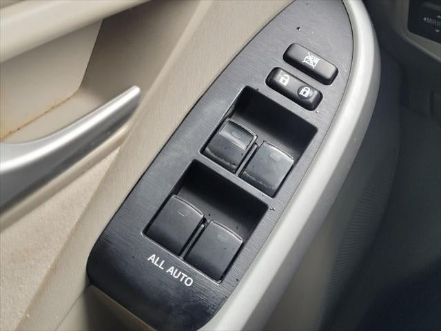 2014 Toyota PRIUS Two