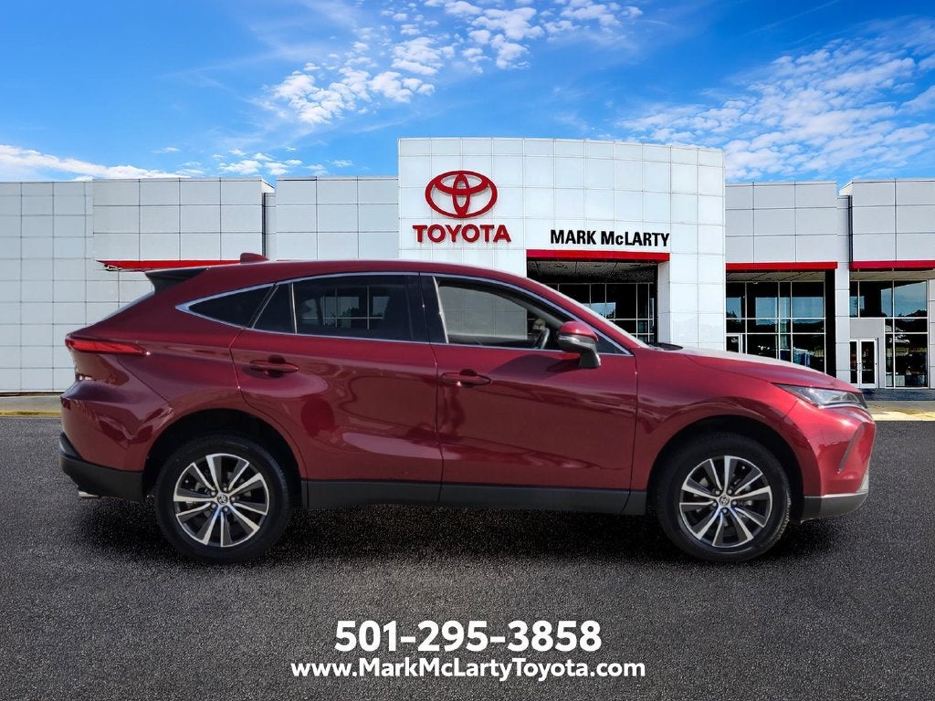 2022 Toyota Venza LE