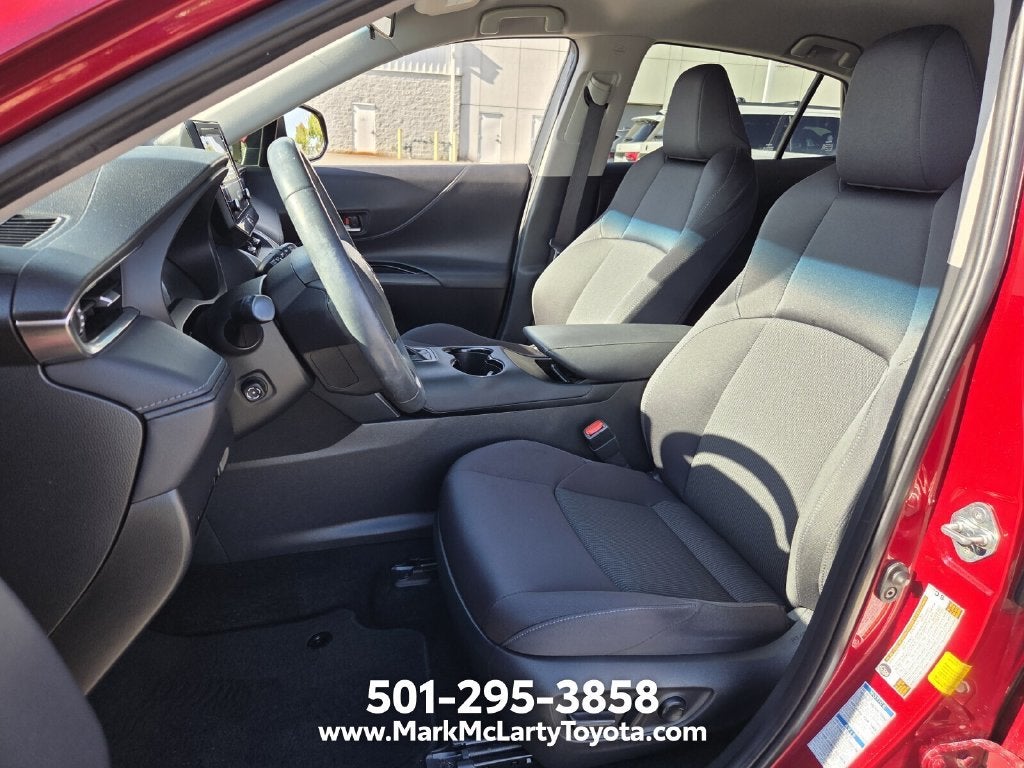 2022 Toyota Venza LE