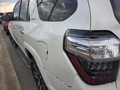 2016 Toyota 4RUNNER Limited