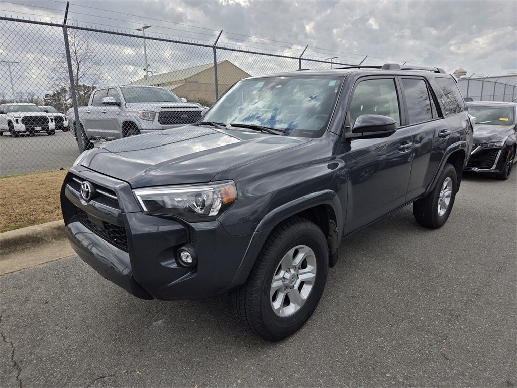 2024 Toyota 4RUNNER SR5