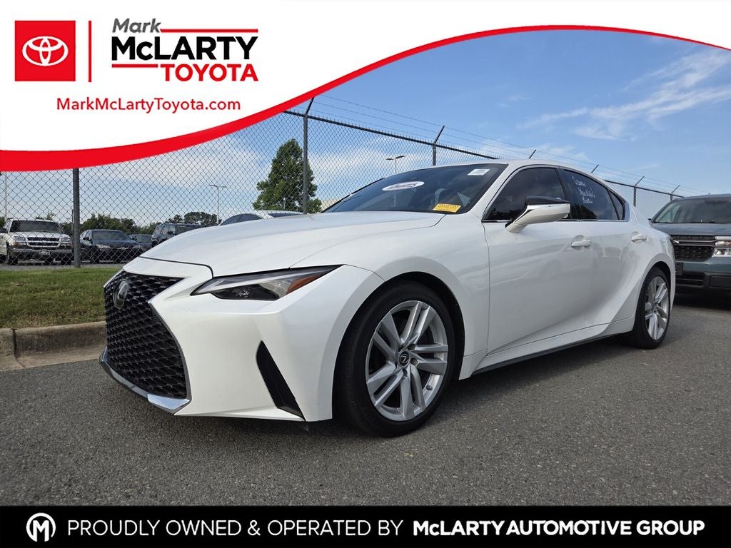 2022 Lexus IS 300