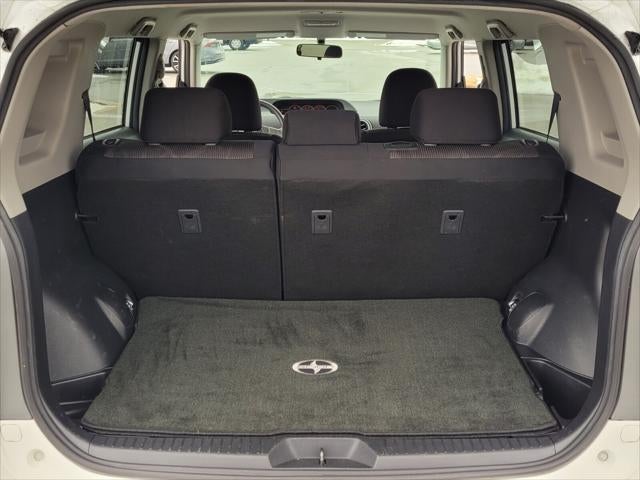 2014 Scion SCION XB Base
