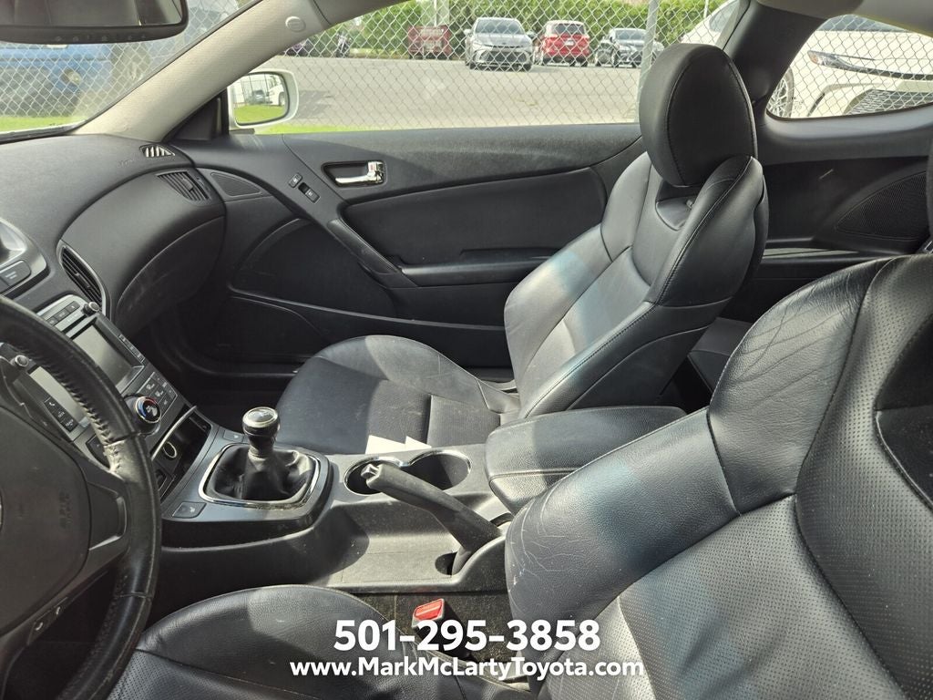 2012 Hyundai Genesis Coupe 3.8 Track