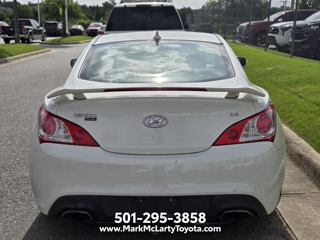 2012 Hyundai Genesis Coupe 3.8 Track