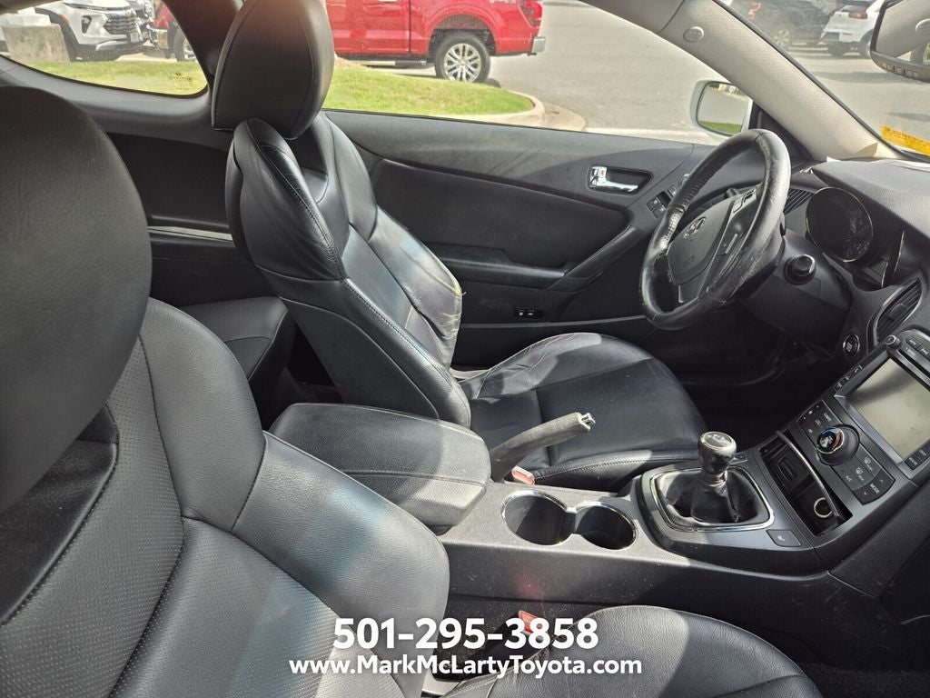 2012 Hyundai Genesis Coupe 3.8 Track