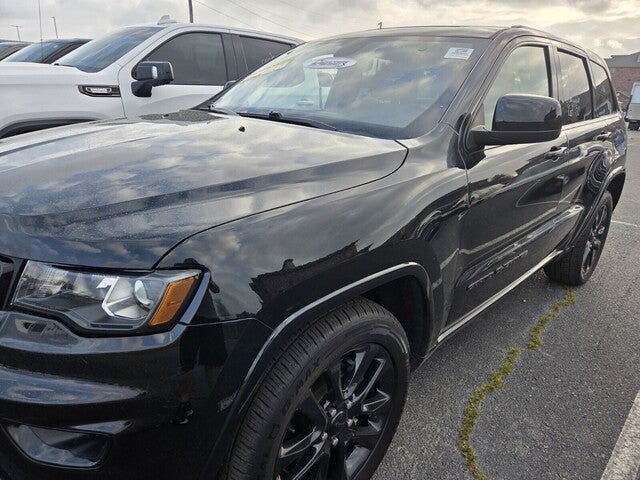 2020 Jeep Grand Cherokee Altitude