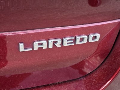 2022 Jeep Grand Cherokee L Laredo