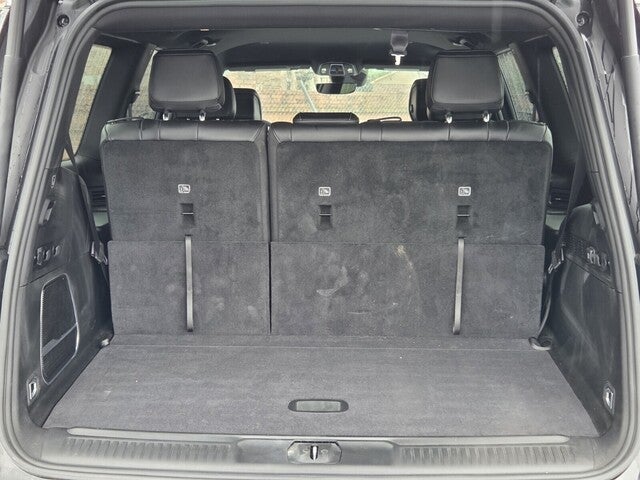 2025 Jeep Wagoneer Base