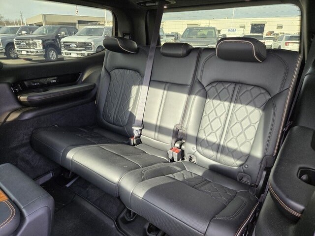 2022 Jeep Grand Wagoneer Series III