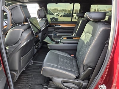 2022 Jeep Grand Wagoneer Series III