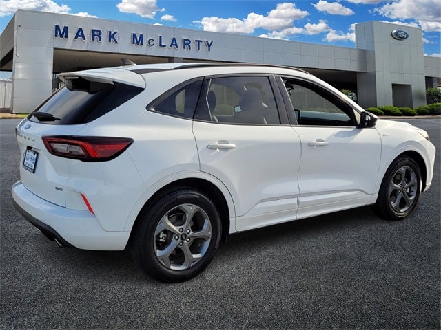 2023 Ford Escape Hybrid ST-Line