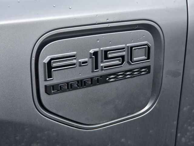 2022 Ford F-150 Lightning Lariat