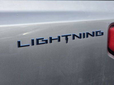 2022 Ford F-150 Lightning Lariat