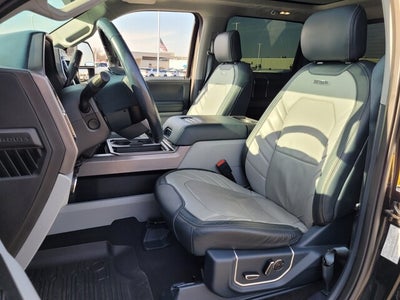 2022 Ford F-450SD Limited DRW