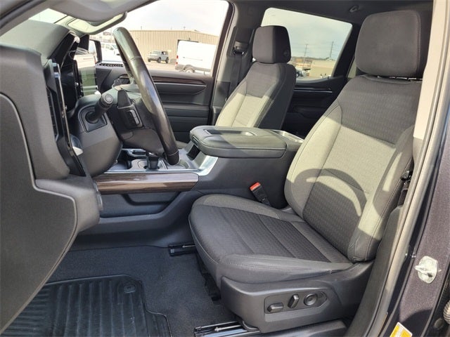 2022 Chevrolet Silverado 1500 LT LT1