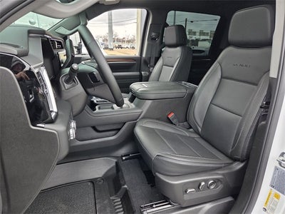 2025 GMC Sierra 2500HD Denali