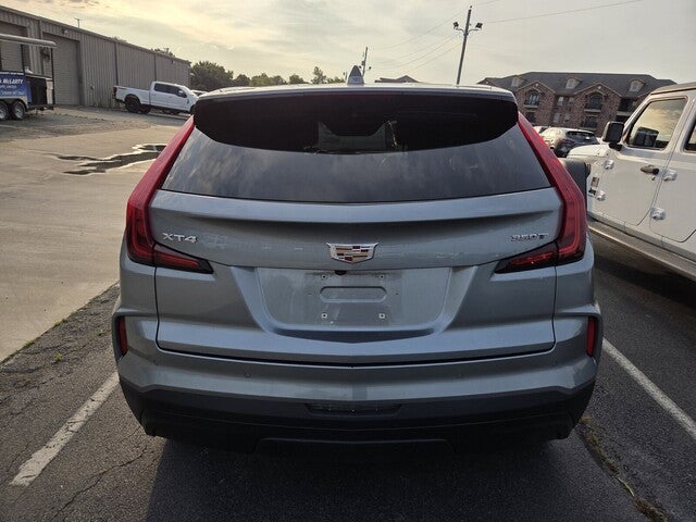 2024 Cadillac XT4 Luxury