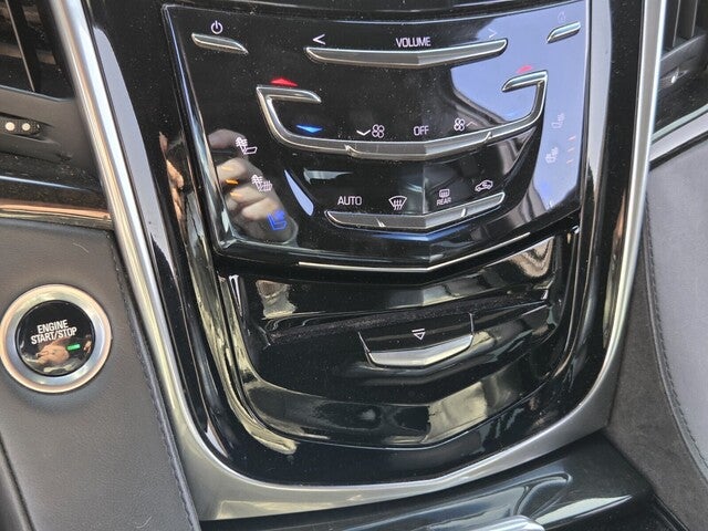 2019 Cadillac Escalade Platinum Edition