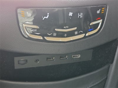 2019 Cadillac Escalade Platinum Edition