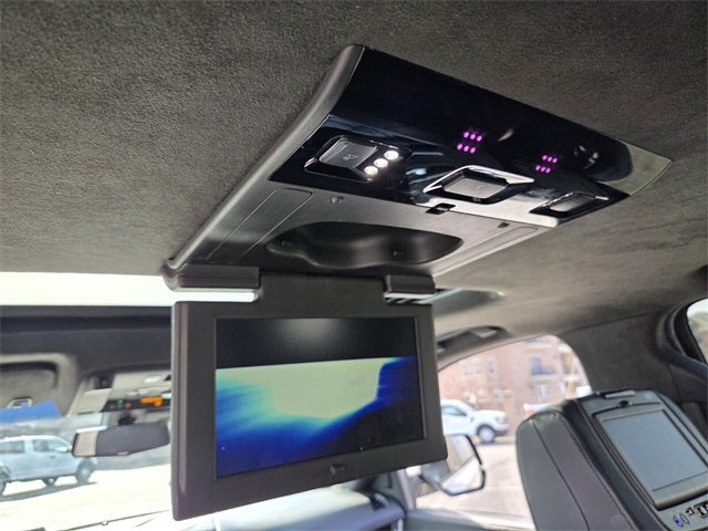 2019 Cadillac Escalade Platinum Edition