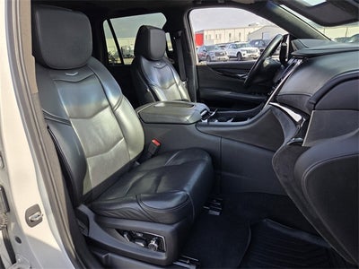 2019 Cadillac Escalade Platinum Edition