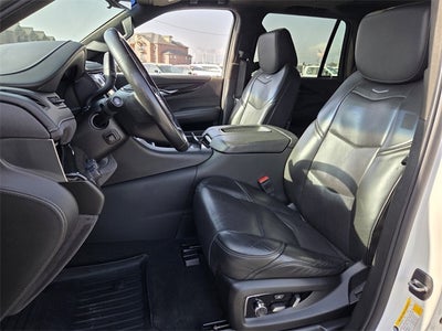 2019 Cadillac Escalade Platinum Edition