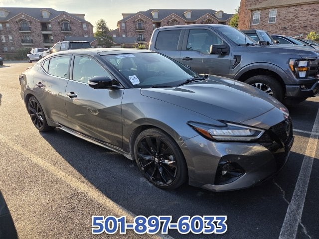 2022 Nissan Maxima SR