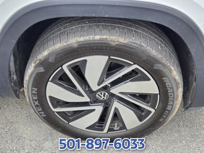 2025 Volkswagen Atlas 2.0T SE w/Technology
