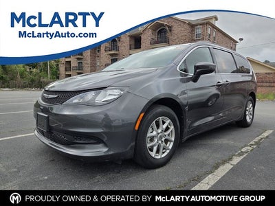 2021 Chrysler Voyager LXI